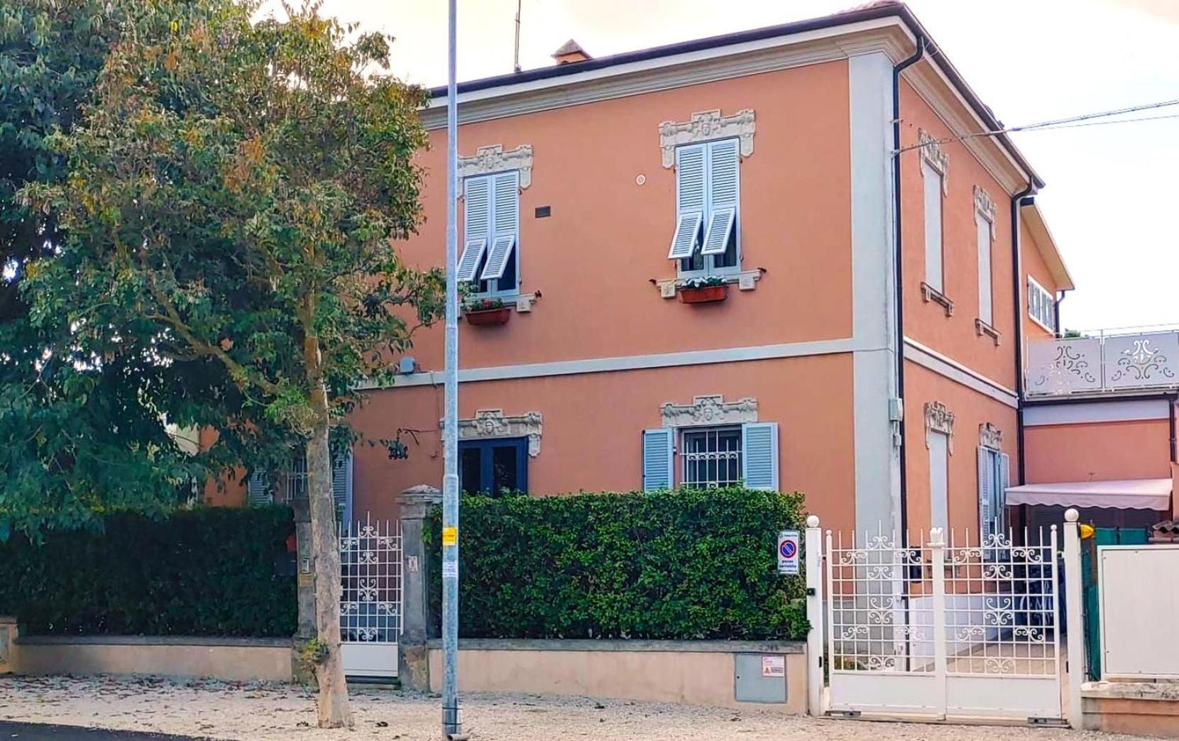 Villa Liberty B&B Fano Bagian luar foto