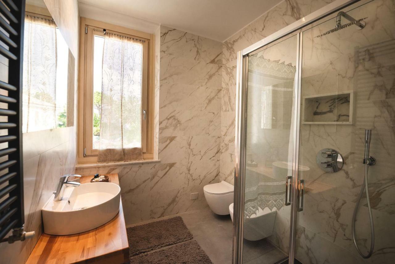 Villa Liberty B&B Fano Bagian luar foto
